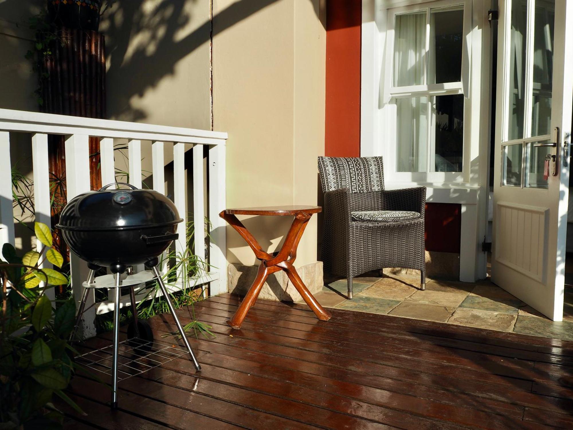 African Breeze Guesthouse Κνύσνα Εξωτερικό φωτογραφία