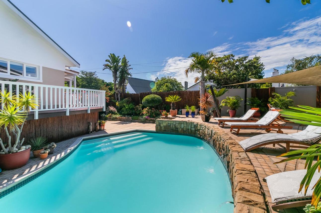 African Breeze Guesthouse Κνύσνα Εξωτερικό φωτογραφία